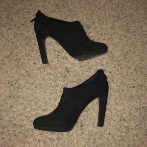 Black Kelly&Katie Pump Booties